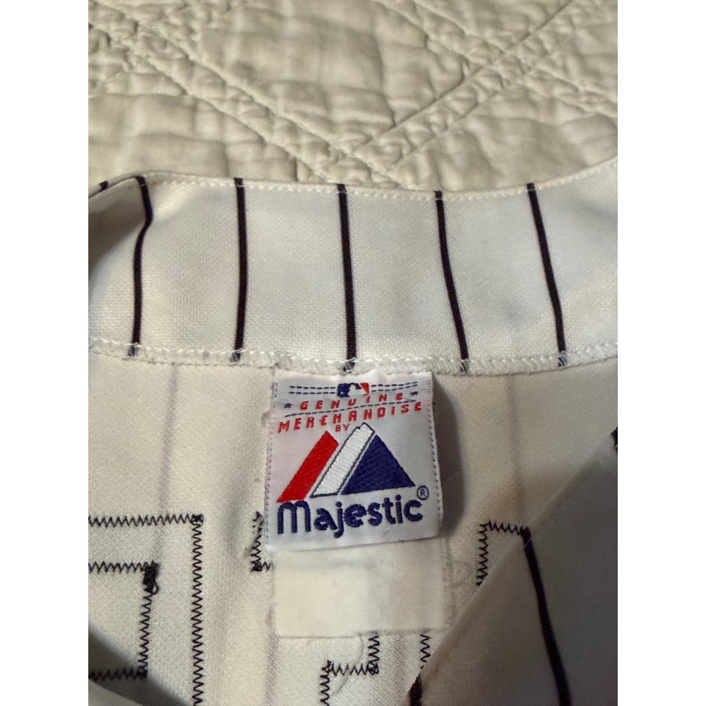 Majestic Chicago white Sox Jersey Mens XL Konerko 2005 World Series Pinstripe - Picture 5 of 15